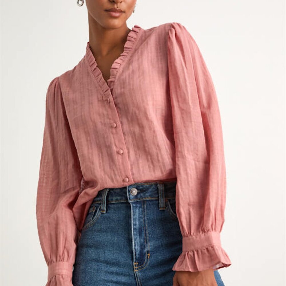 The Korner Rocklin Coral Pink Ruffled Button-front Long Sleeve Top - Size L